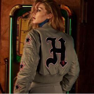 RARE Gigi Hadid x Tommy Hilfiger Women’s Gray Thermore Insulated Bomber Jacket